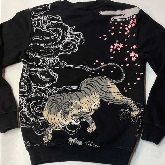 Koisea Sukajan-Style Tiger Embroidered Black Sweatshirt Unisex Sz M - Picture 1 of 8